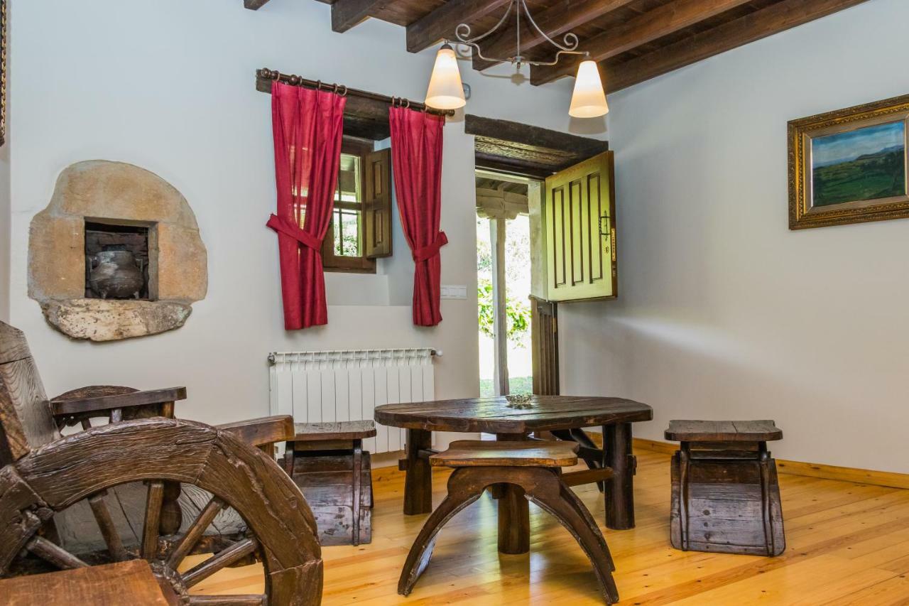Casa De Aldea El Navaron Cofiño Eksteriør billede